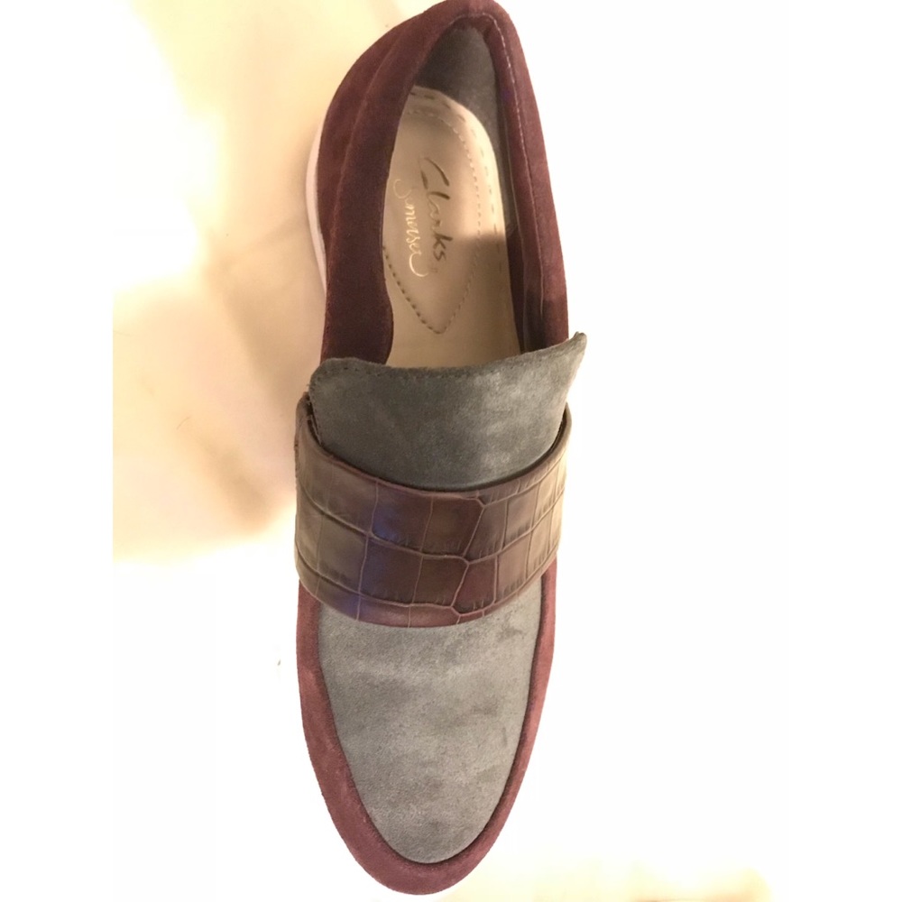 Clarks Glove Candy Burgundy Suede Slip On Shoes